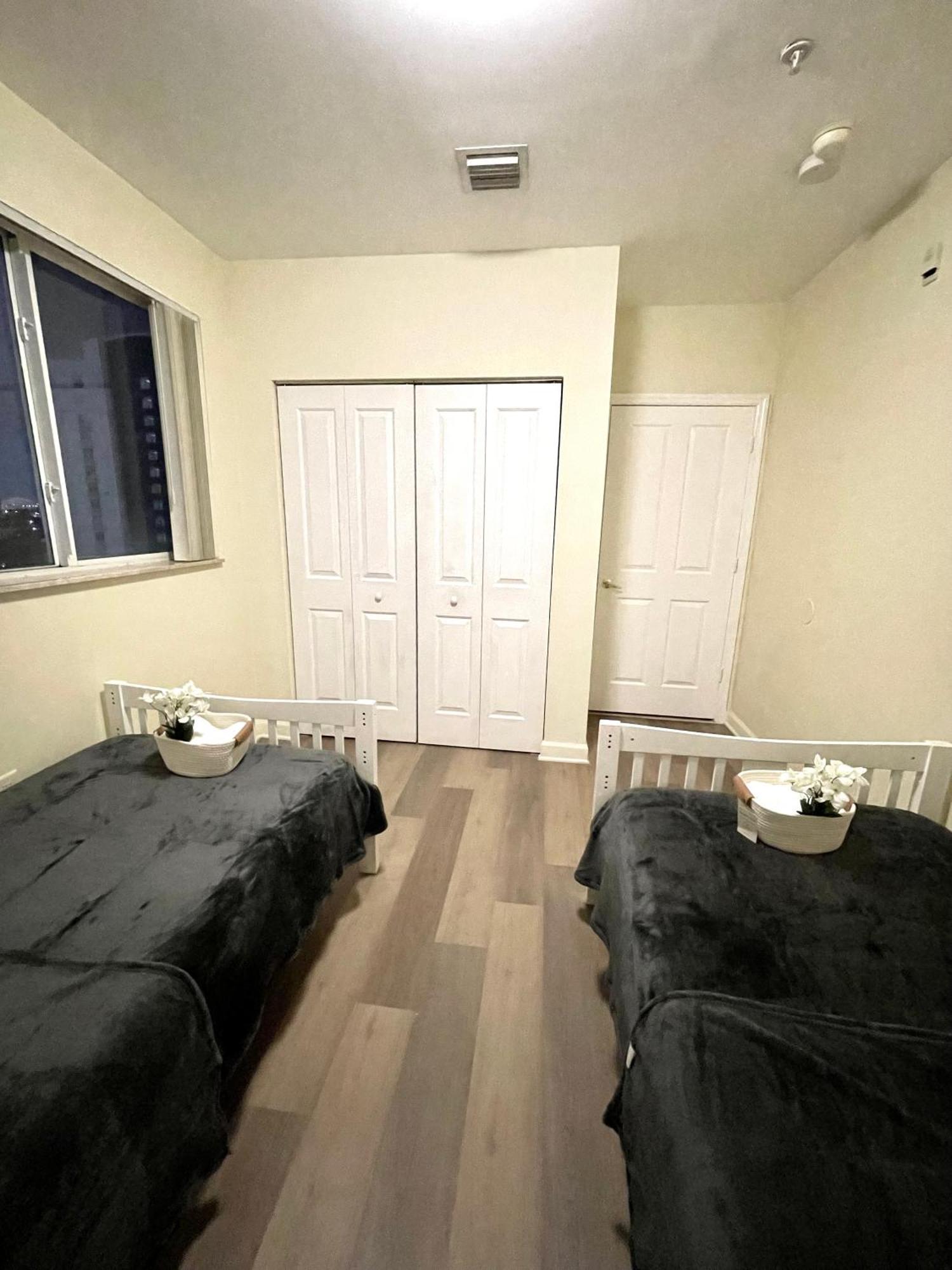 Private Bedroom In Miami - Coral Gables 601 Exterior foto